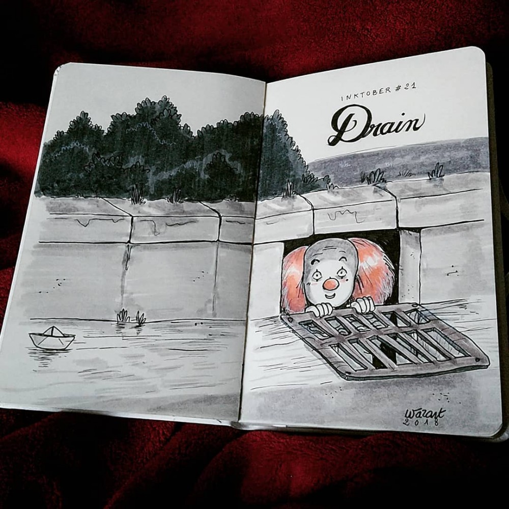 Un clown tout mignon avec la tête visible depuis une bouche d'égoût dans le caniveau